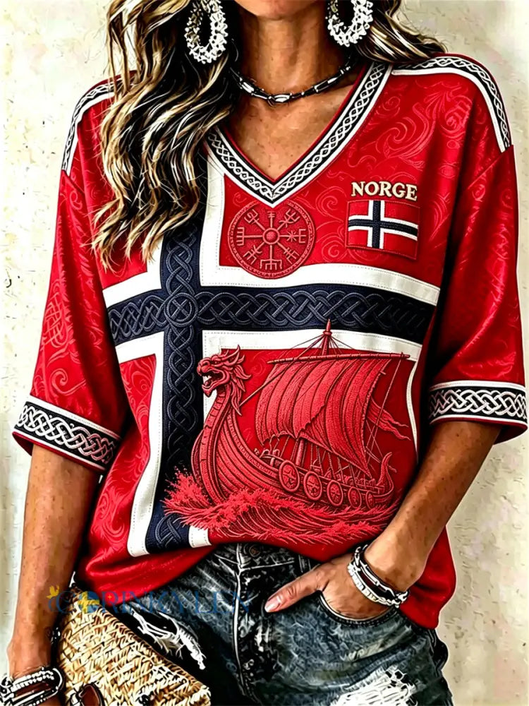 Dammens Norge Vikingaskips- och Vegvisir-keltiskt knutbandflaggtryck T-shirt med halvlånga ärmar och V-ringning - röd