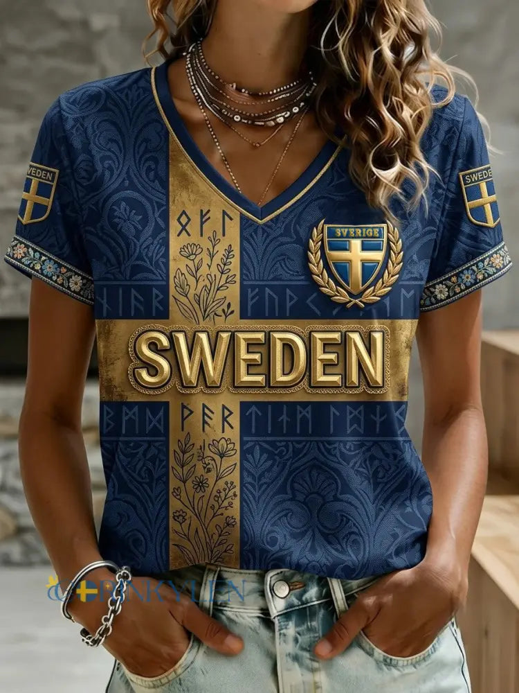 Dammens retro Sverige fotbollsläkare 2026 tryckt t-shirt - blå / S