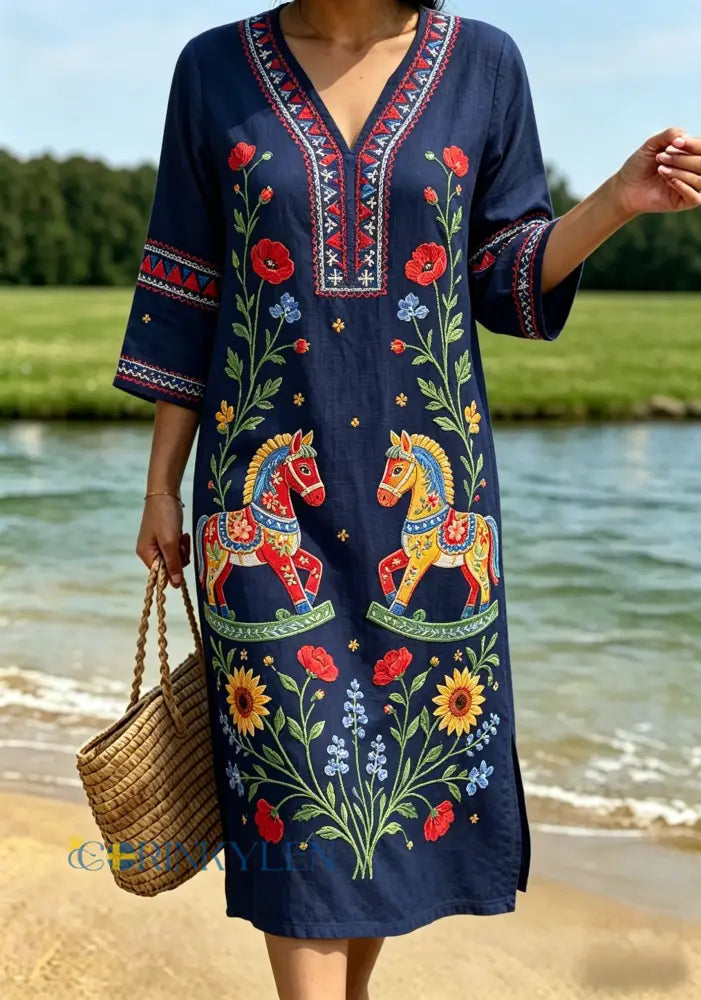 Dams retro svensk midsommarfolkstil blommig klänning i bomull-linne - blå sjöfart / S
