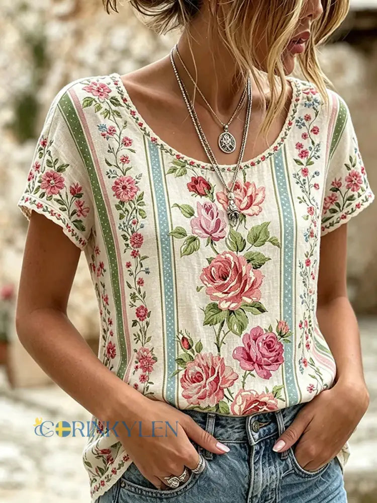Damsvintag t-shirt med blommigt konsttryck och bekväm passform - A / S