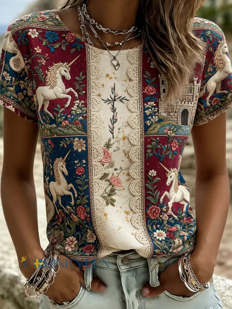 Damsvintag t-shirt med blommigt konsttryck och bekväm passform - A / S
