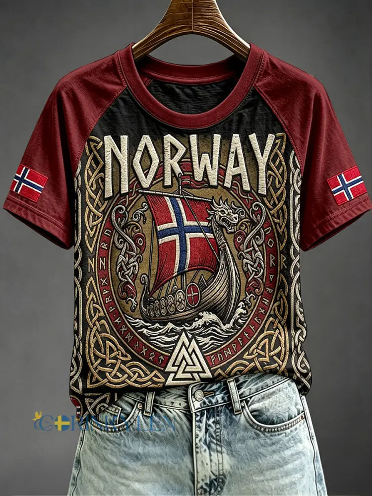 Damtröja med vikingainspirerat mönster norsk flagga rund hals och kort ärm - vinröd / S