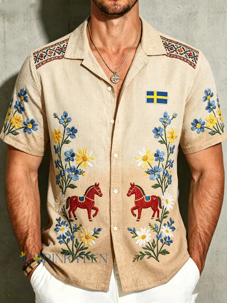 Herrskjorta i waffelstickat tyg med blommönster och riddhästtryck kortärmad - A / S