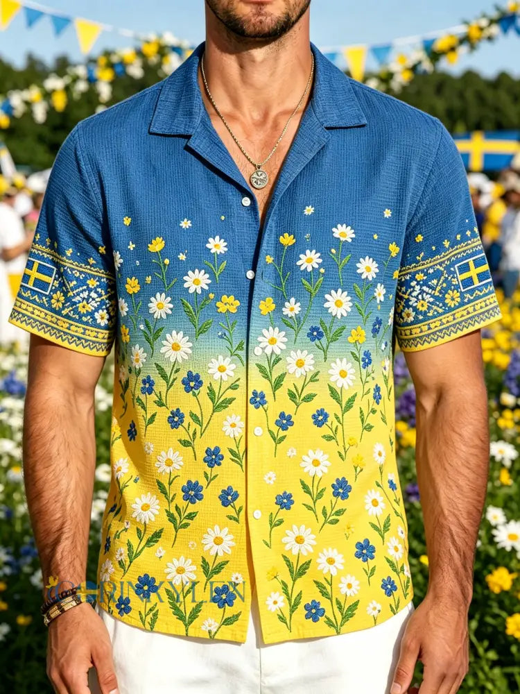 Herrskjorta i waffelstickat tyg med midsummer-mönster och korta ärmar - A / S