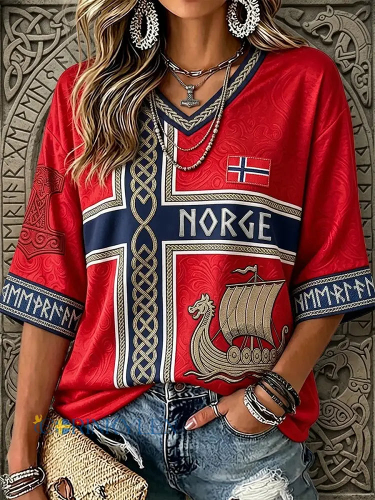 Kvinnors Viking Inspirerad konst Celtic Print Mid-längd ärmar V-hals T-shirt - röd / S