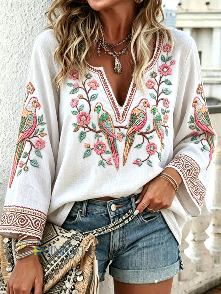 Kvinnors Vit Traditionella blommor och fågel Broderier Skriv ut Casual V-hals T-shirt - vitt / S
