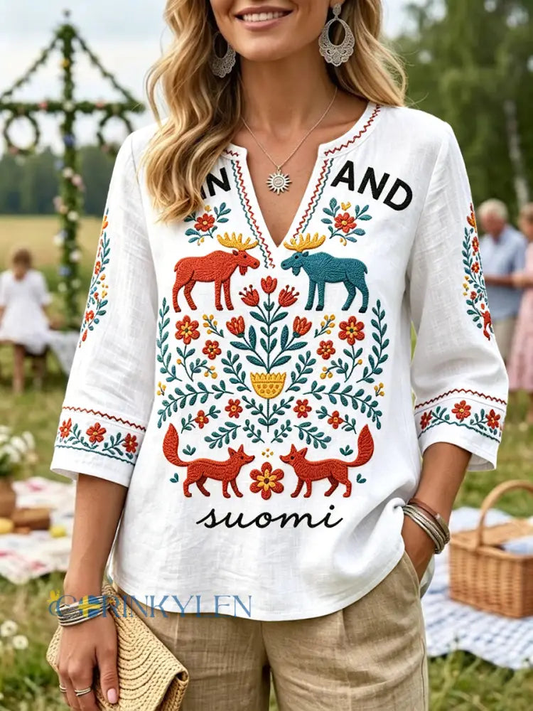 Kvinnors Vita Finska midsommar ren ’Suomi’ Skriv ut Casual V-hals T-shirt - vitt / S
