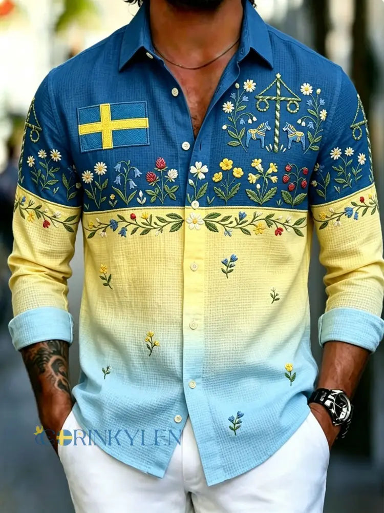 Mansligt konsttryck med midsommarfest i Sverige – våffelmönstrad långärmad tröja - blå / S