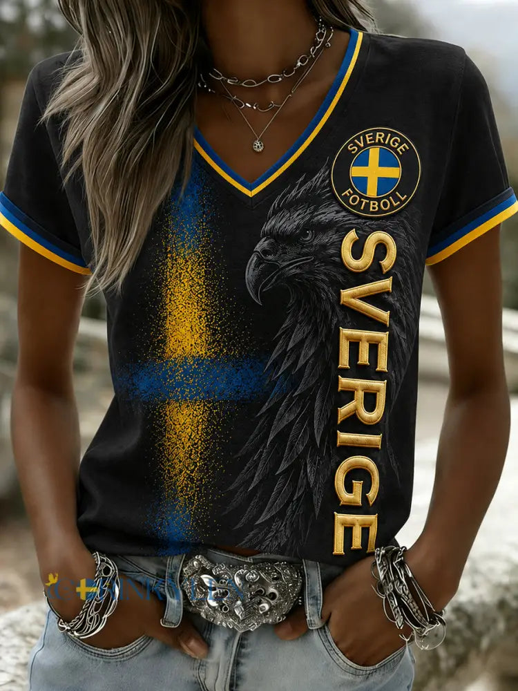 Retro svensk fotbollsfanart-print avslappnad v-ringad topp - A / S