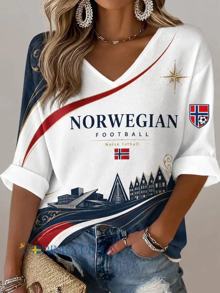 Damer Norge Fotbollsmatch Hejarklack Konsttryck V-ringad T-shirt - A / S