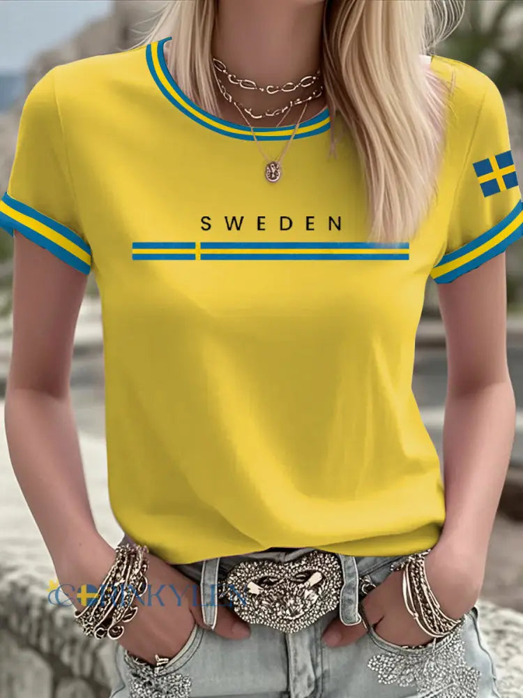 Damer Svensk konst tryckt t-shirt - gul / S