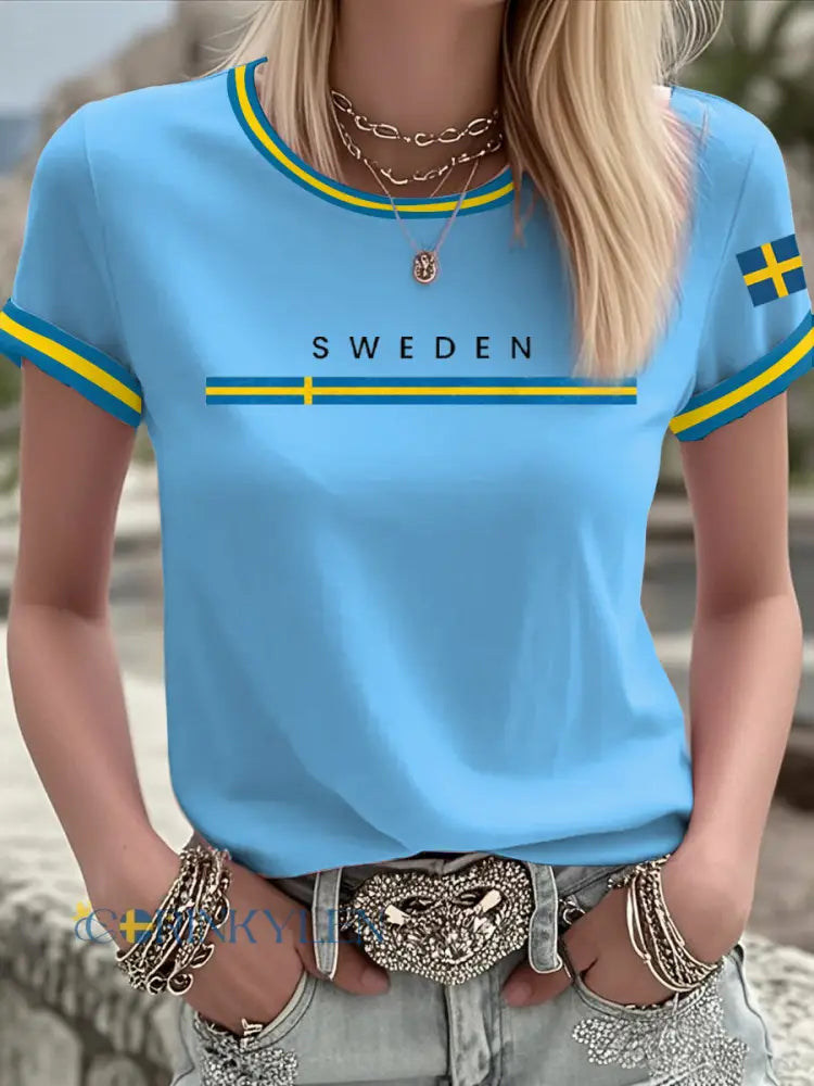Damer Svensk konst tryckt t-shirt - ljusblå. / S