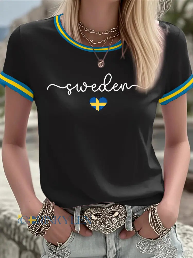 Damer Svensk konst tryckt t-shirt - svart / S