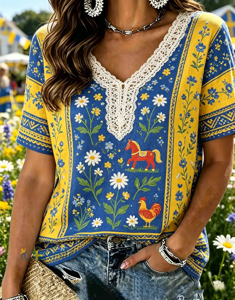 Damer Svensk midsommarfest minnesartprint T-shirt med V-ringning - A / S