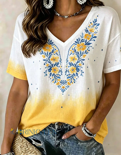 Damer Svensk midsommarfest minnesartprint T-shirt med V-ringning - A / S