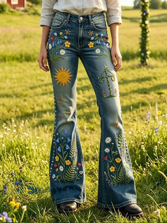 Damer Svenska midsommarinspirerade blommiga artistiska lediga klockbyxor - blå / S