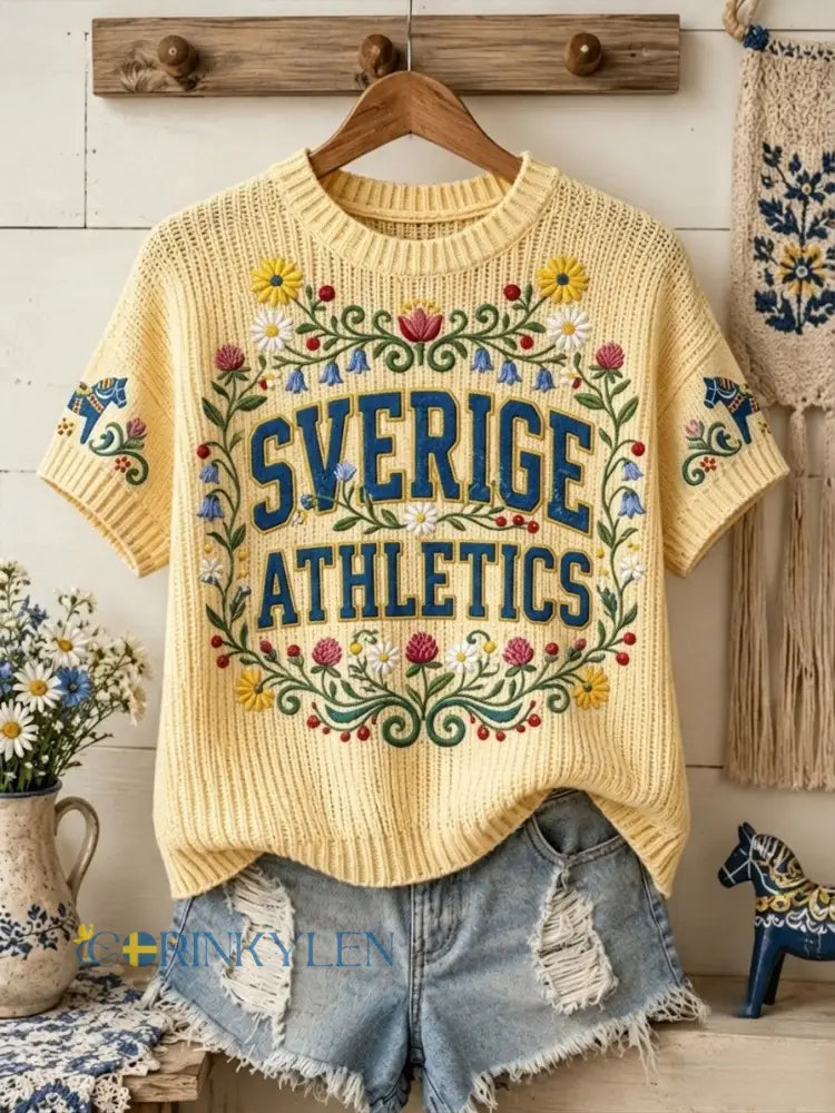 Damernas retro svensk midsommarfolk-stil blommig kortärmad stickad t-shirt - gul / S
