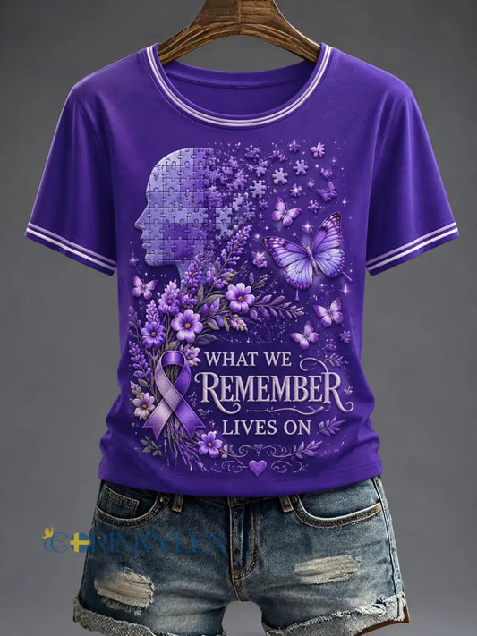 Dammens lila blomsterkonsttryckt t-shirt - som bild / S