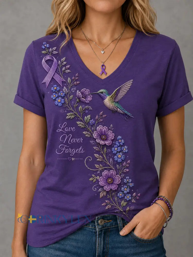 Dammens lila t-shirt med blommor och kolibri påtryck för medvetenhet om Alzheimers med V-ringning - mörkt / S