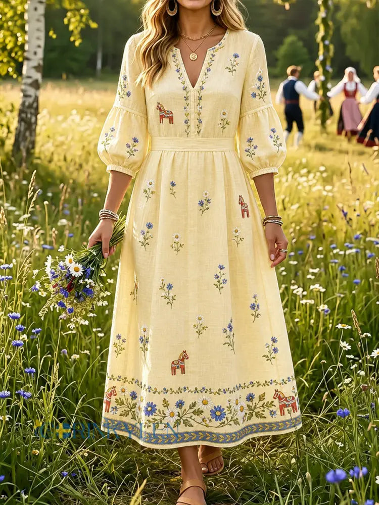 Dammens midsommarlängdsklänning med blommönster - A / S
