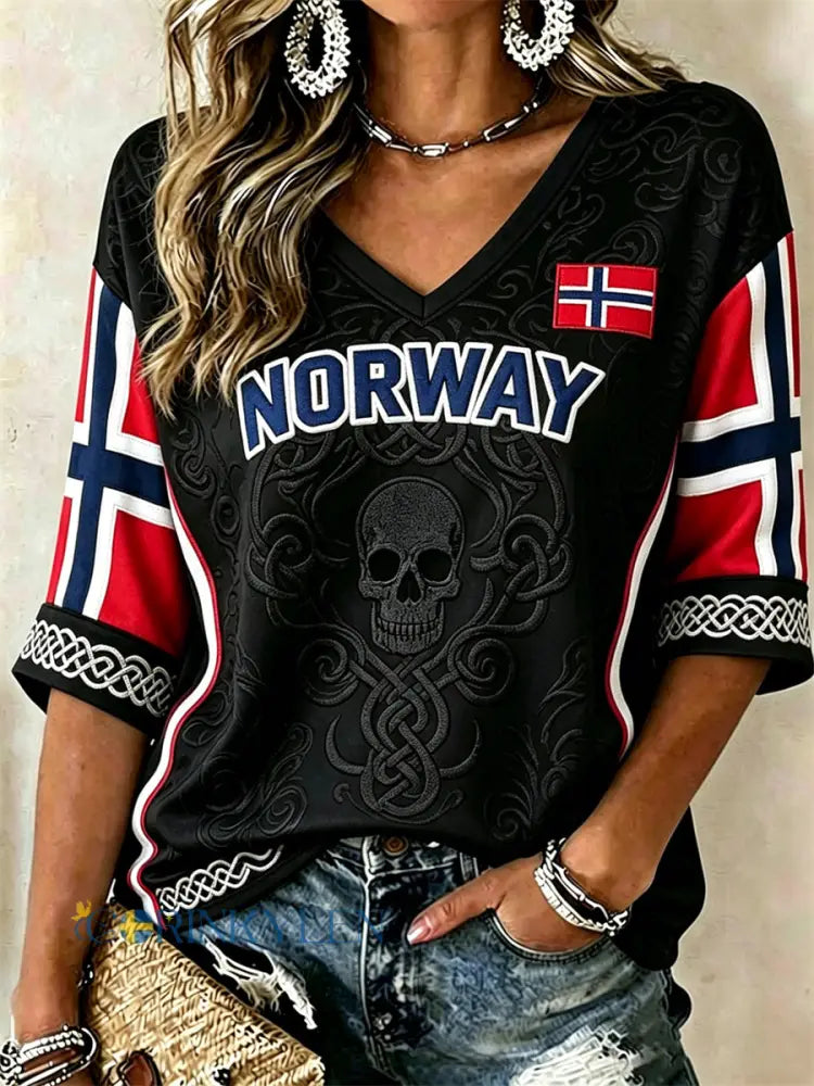 Dammens Norge vikingaskalle keltisk knut flagga färgblocktryck middlånga ärmarna V-ringad t-shirt - svart / S