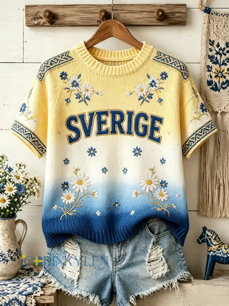 Dammens retro svensk midsommarfolkal blommig stickad kortärmad t-shirt - gul / S