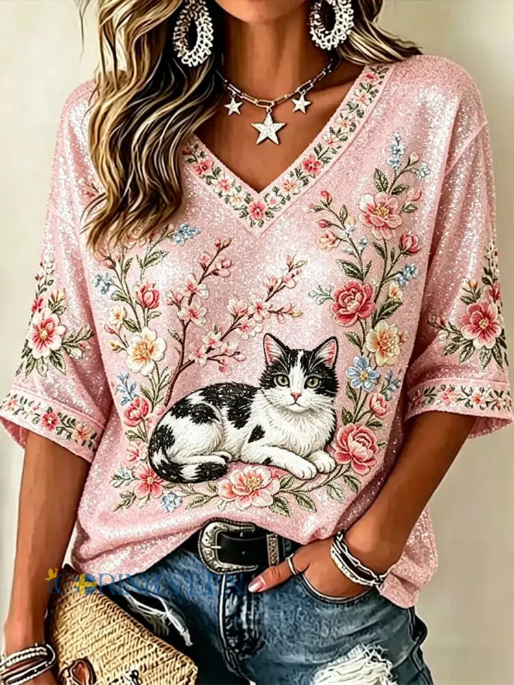 Dammössa med blommor och katter V-ringad t-shirt - ljusrosa / S