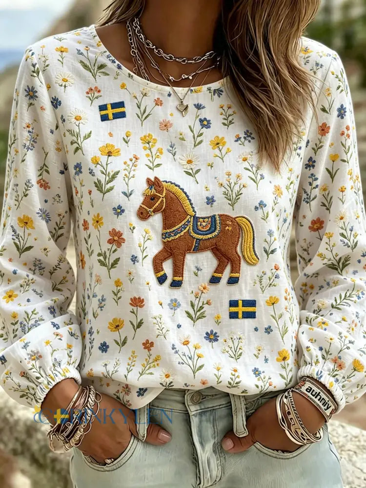 Dams retro svensk midsommarfolkstil blus i bomull-linne med blommönster - Aprikot / S