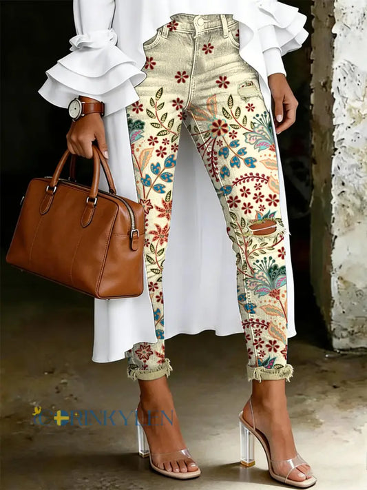 Damsjeans med artistisk blommönster - Aprikot / S