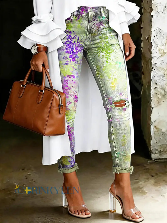 Damsjeans med artistisk blommönster - ljusgrön / S