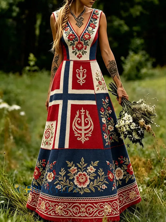 Damskjorta i skandinavisk stil med nordisk blomster- och vikingamotiv - som bild / S