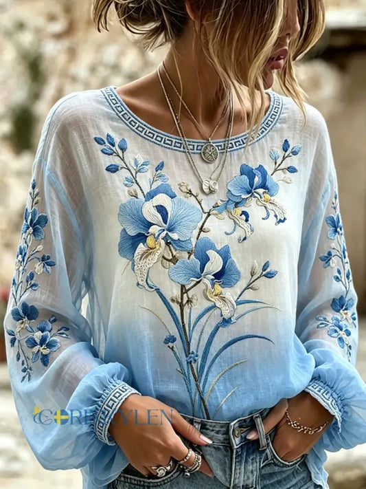 Damskjorta i vintagestil i bomull-linne med broderade blommor och tryckt patchwork - A / S
