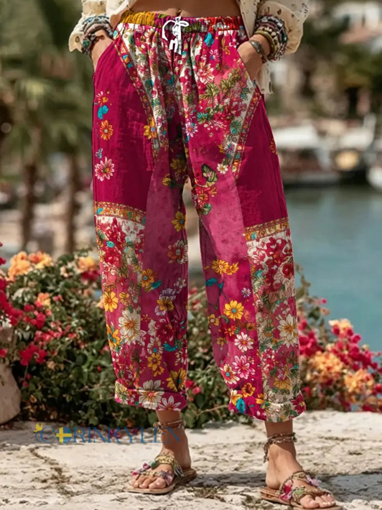Damslips i bohemisk stil med blommönstrad brodyr kontrastfärger och mix av linne – lediga byxor - runk / S