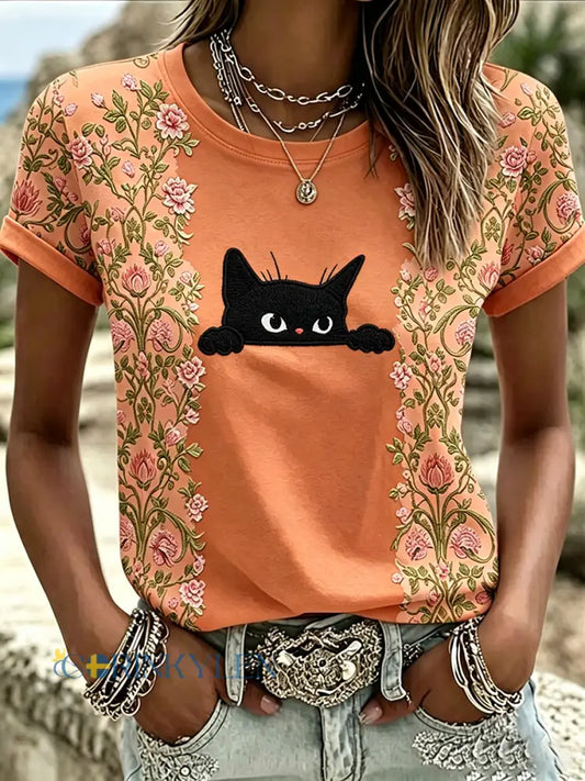 Damsvart katt med blommig grafik avslappnad t-shirt med korta ärmar - som bild / S