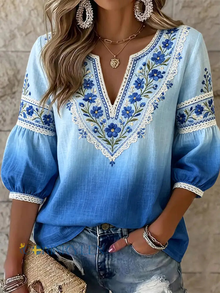 Damsvart top med vintagestil svensk midsommarmotiv och blommönster i graderad färgskala med V-ringning - flerlog / S