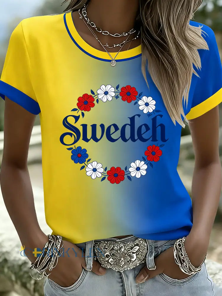 Damtröja med konsttryck på temat den svenska flaggan - A / S