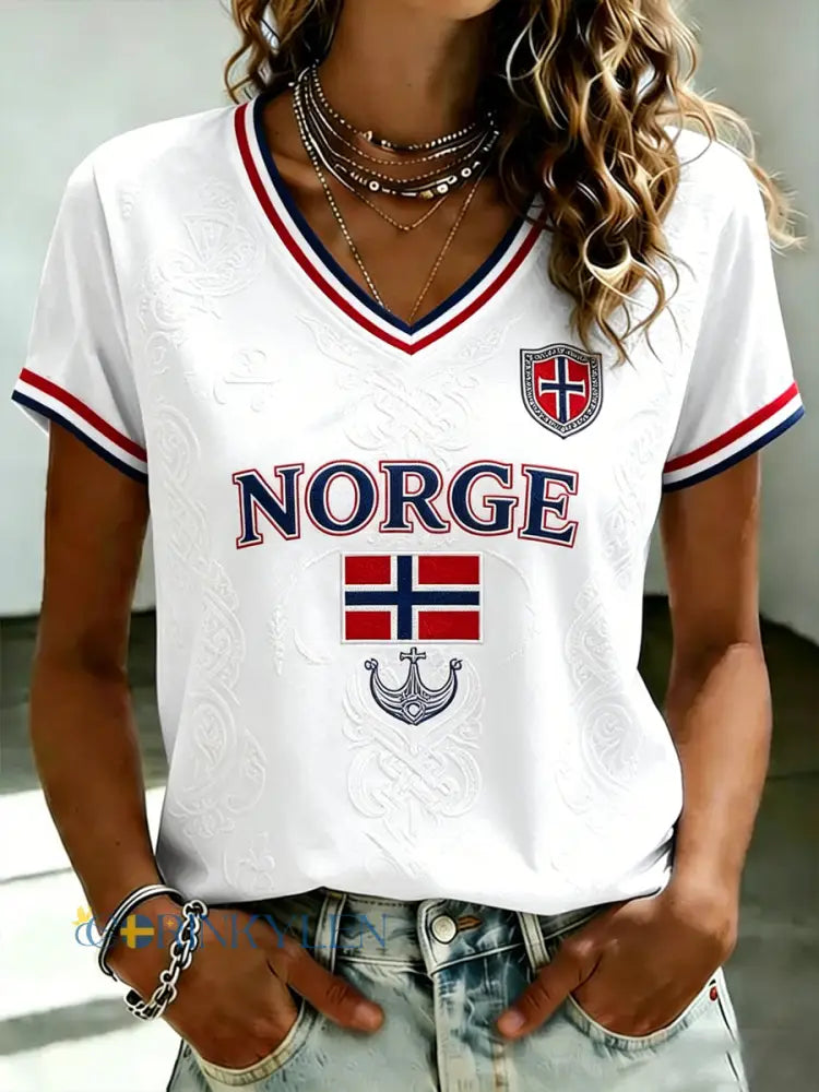Damtröja med Norge-fotbollstryck och v-ringning - som bild / S
