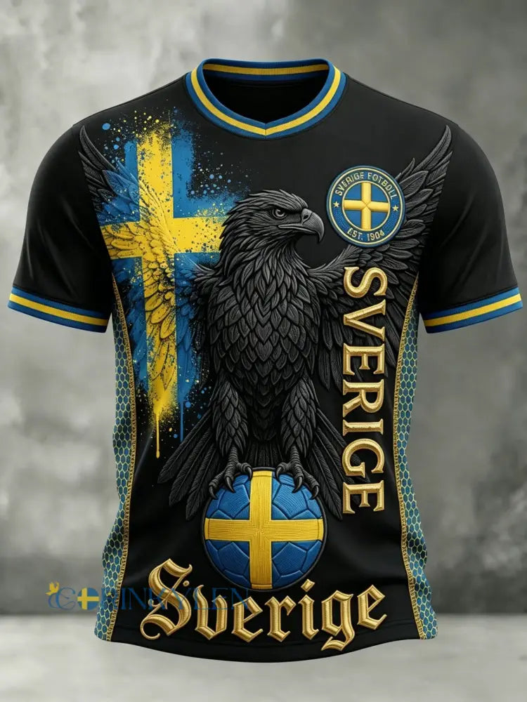 Herrlig retro svensk fotbollssupporter t-shirt avslappnad och sportig - svart / S
