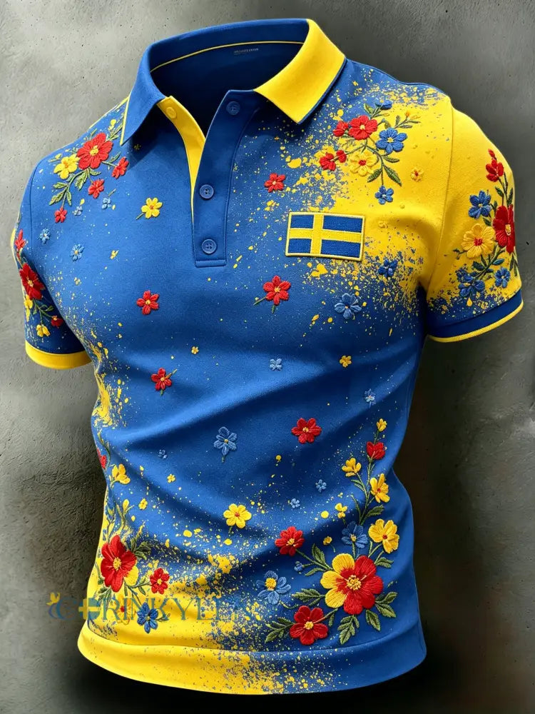 Herrpolo med konsttryck som hyllar Sveriges nationaldag och midsommarfesten - A / S