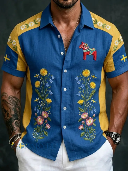 Herrretro svensk midsommarfolkaldrigblommig bomull-linne skjorta med korta ärmarna - blå / S