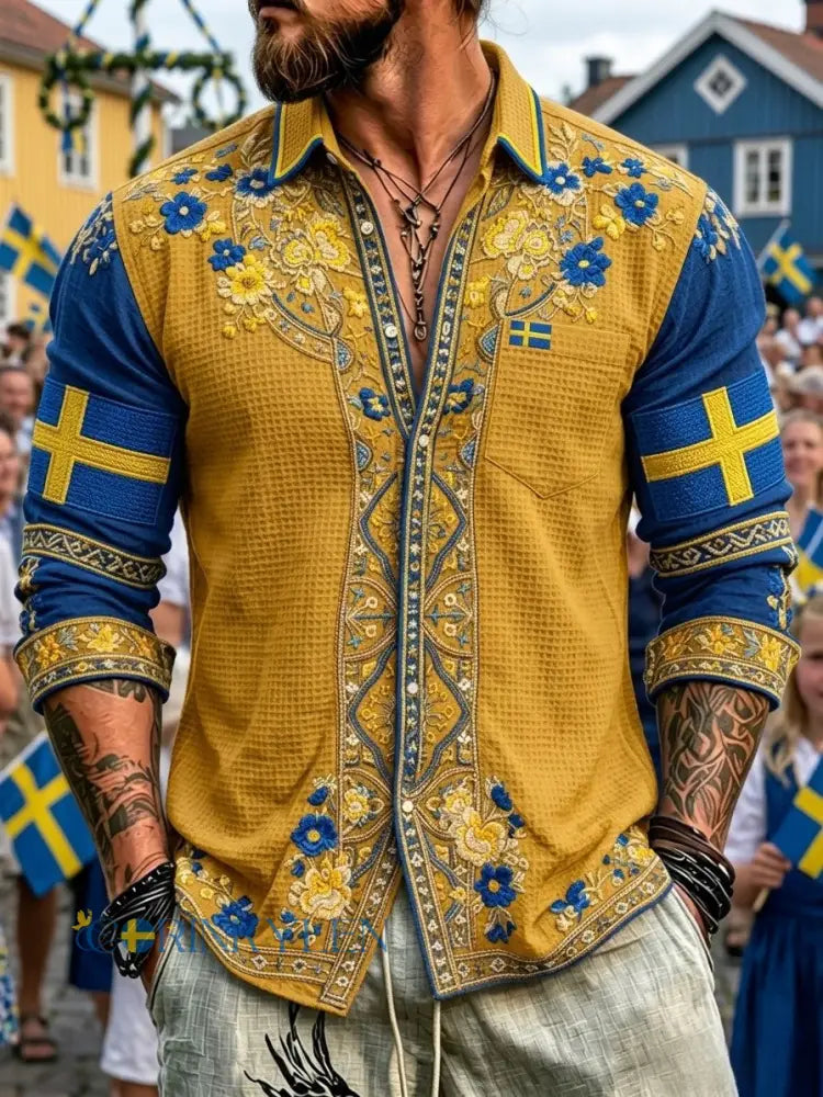 Herrretro svensk nationaldag midsommar folkloristisk blommig vaffelmönstrad långärmad skjorta - gul / S