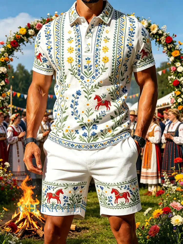 Herrset med konsttryck och polo i samband med den svenska midsommarfesten - A / S
