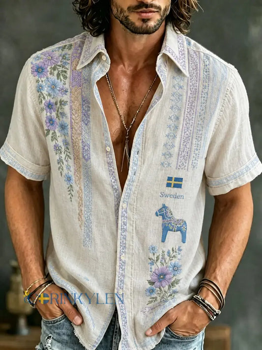 Herrskjorta med korta ärmar och konstnärlig tryck: Svensk midsommar- och nationaldagsminnesutgåva - A / S
