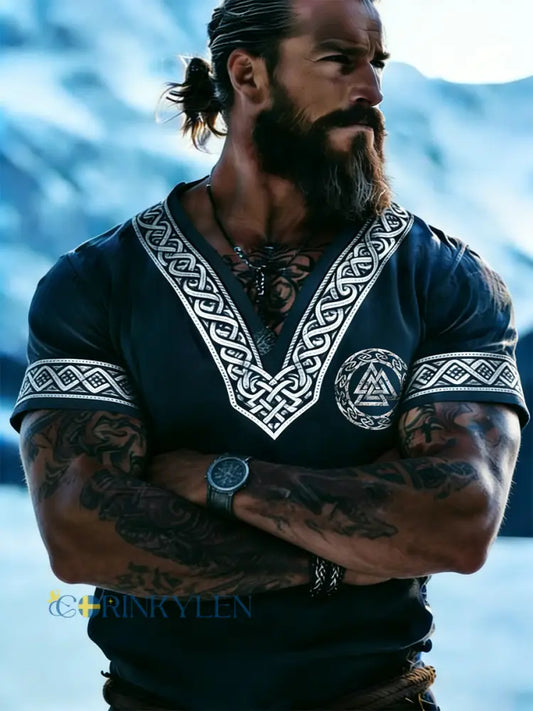 Herrtröja med vikingatema tryckt motiv och V-ringning - A / S
