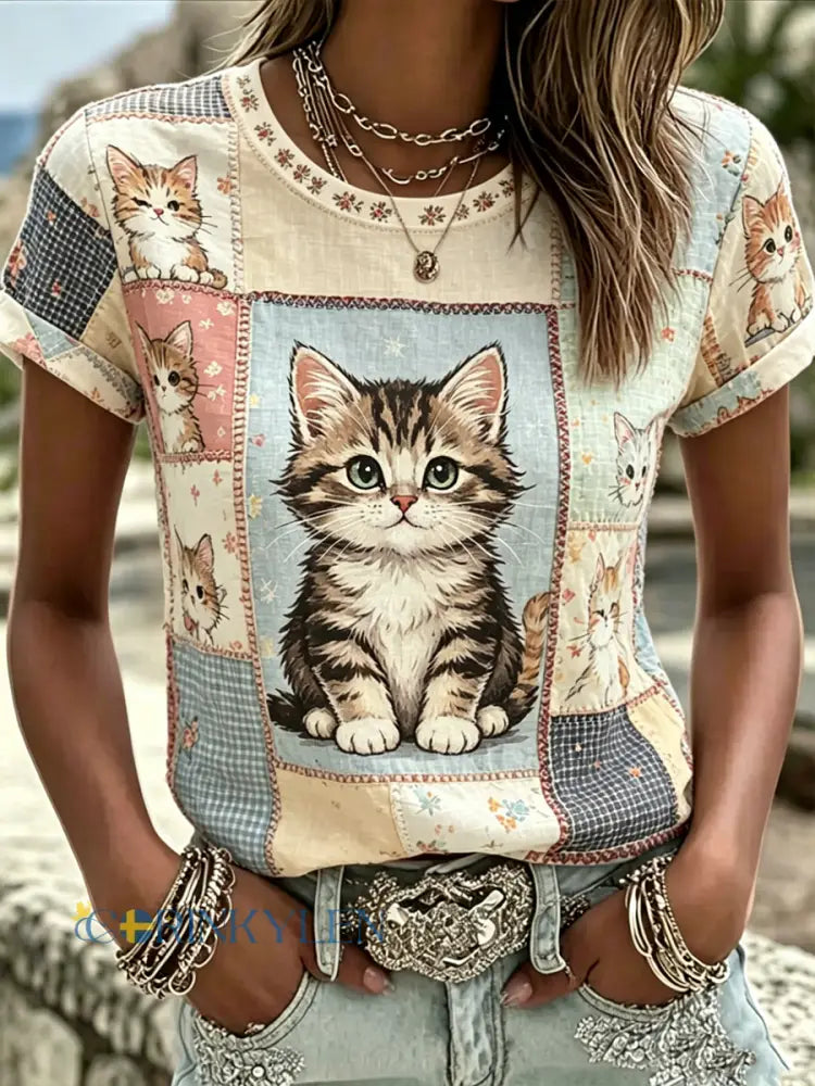 Kvinnlig söt t-shirt med kattrand och korta ärmar - som bild / S