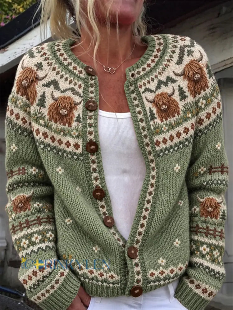 Kvinnlig vintagestickad kavaj i cardiganstil med mönster av höglandskor bondgård och blommor på Isle - grönt / S