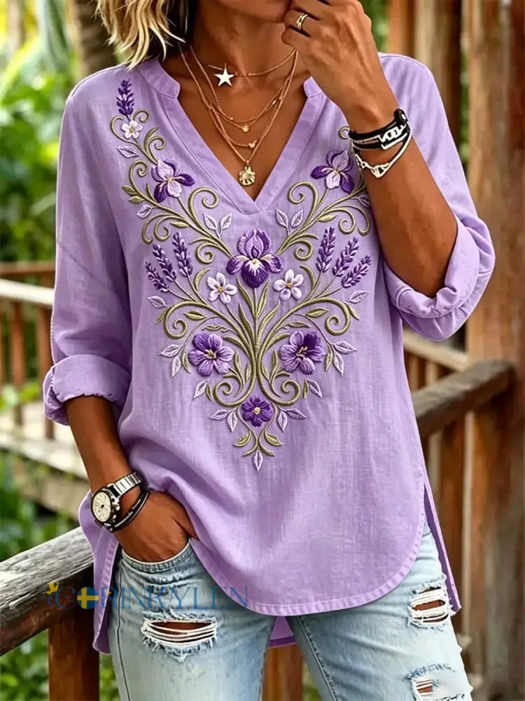 Kvinnors lilla blomster & Alzheimers medvetenhet Stöd Skriv ut V-Neck Topp - brunt / S