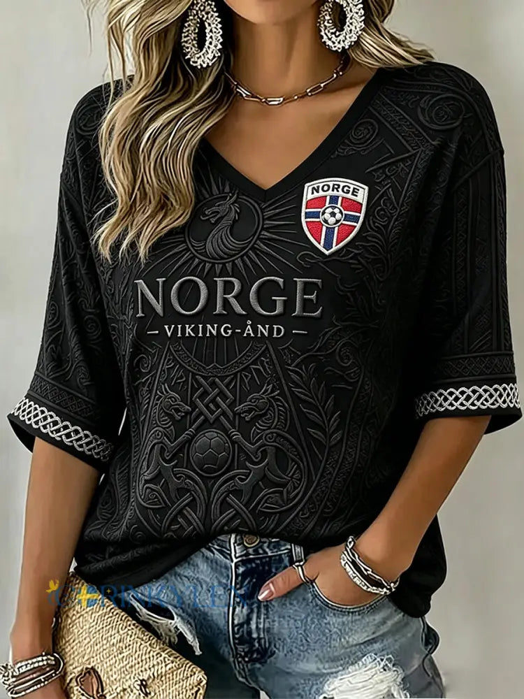 Kvinnors viking inspirerad utskrift Norge fotbollsfläkt med längd ärmar V-hals T-shirt - svart / S