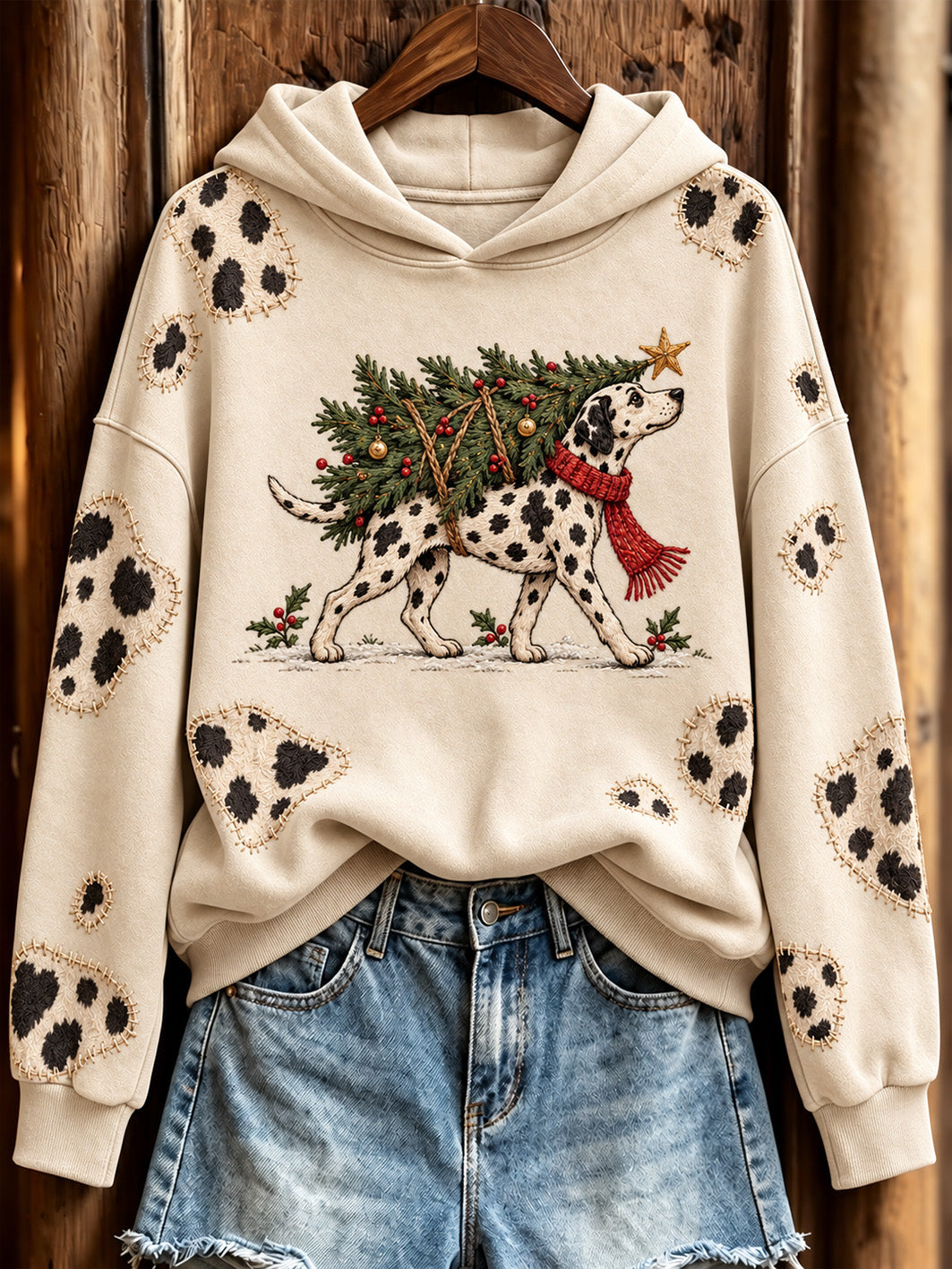 Kvinnors Dalmatiska Julgran Mönster Orsaksa Hoodie.