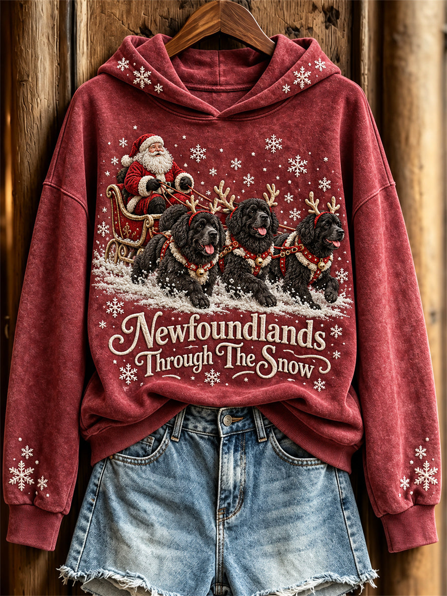 Kvinnors nyfoundlands genom snön jultomten & hundar Print